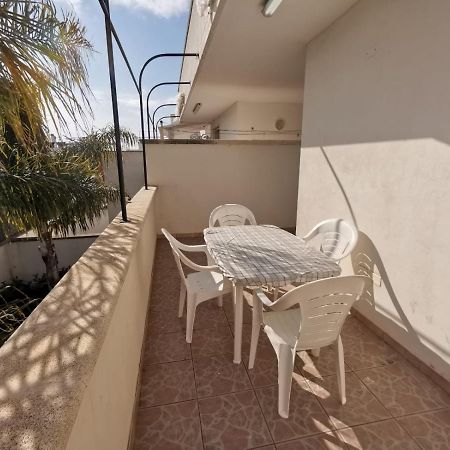 Appartamento Ghirigoro 1 Торре-Сан-Джованни-Удженто Экстерьер фото